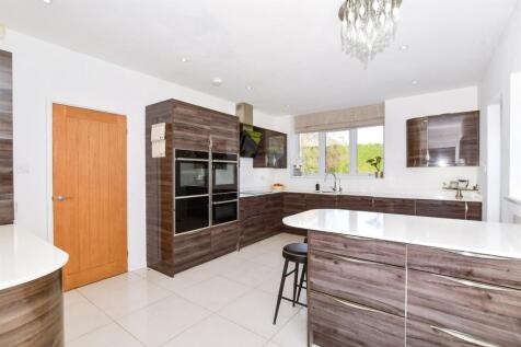 Kitchen/Breakfast Area