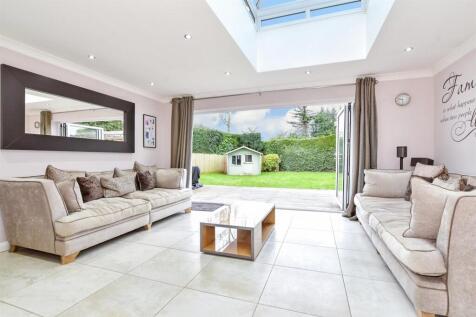Family/Sitting Area