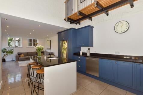 Kitchen/Family Room