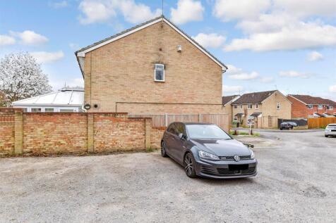 Driveway/Parking