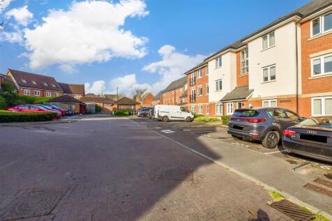 Driveway/Parking