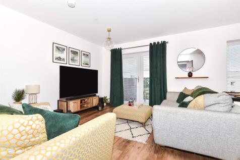 Lounge/Kitchen