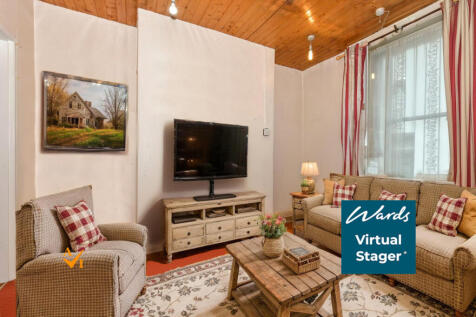 Lounge (Farmhouse Style)