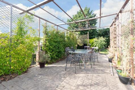 Patio / Decking