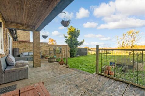 Patio / Decking