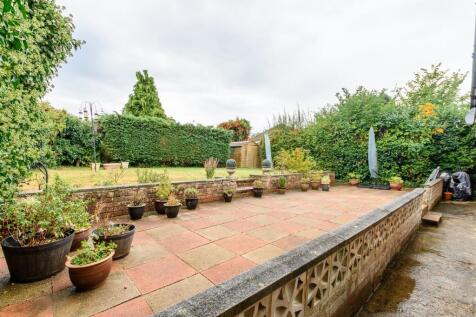 Patio / Decking