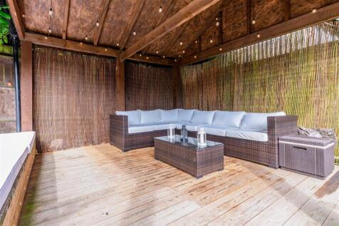 Patio / Decking