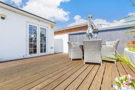 Patio / Decking