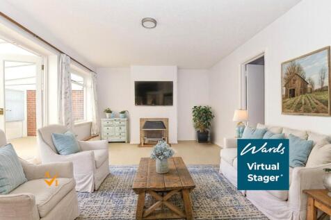 Lounge (Farmhouse Style)