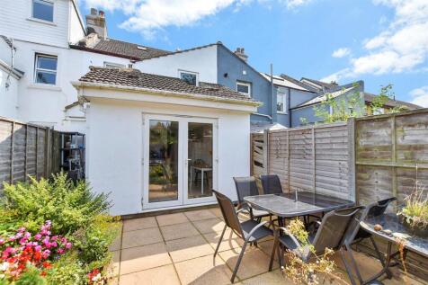 Patio / Decking