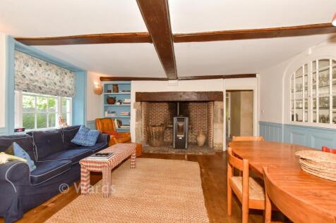 Lounge/ Kitchen/Diner