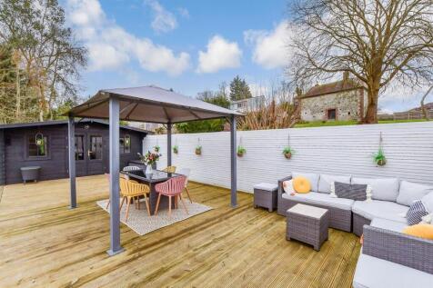 Patio / Decking