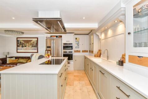 Kitchen/Diner/Lounge