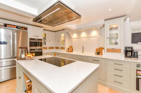 Kitchen/Diner/Lounge
