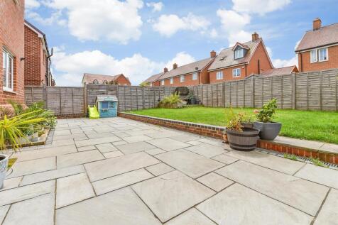 Patio / Decking