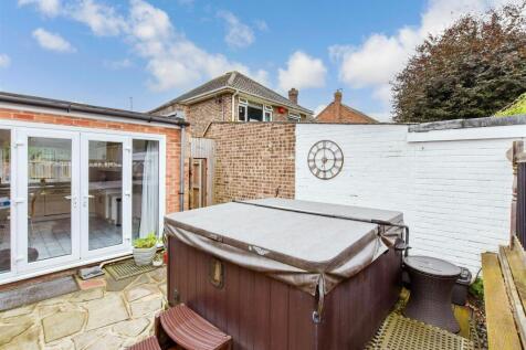 Patio / Decking