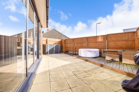 Patio / Decking