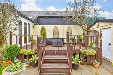 Patio / Decking