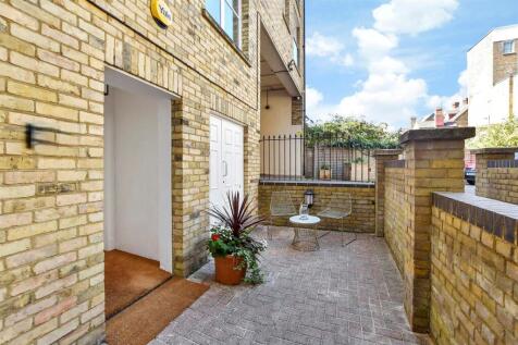 Patio / Decking