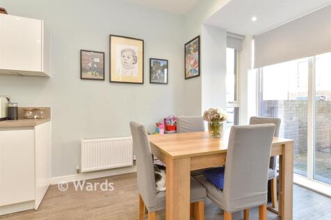 Kitchen/Lounge/ Dining Area