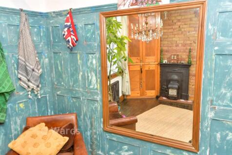 Internal Lifestyle Photograph