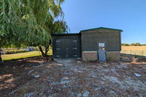 Outbuilding/Workshop