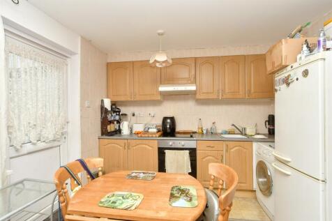 Kitchen/Living Area