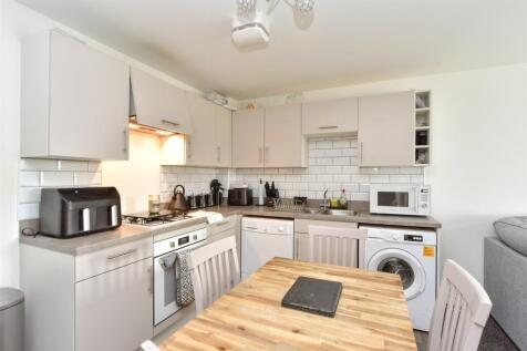 Kitchen/Living Area