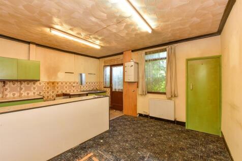 Dining/Kitchen