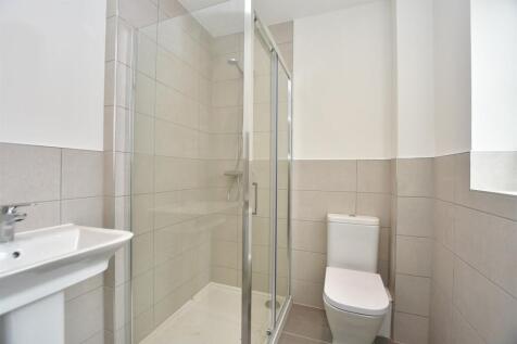 Example En-Suite Shower Room
