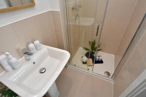 En-Suite Example