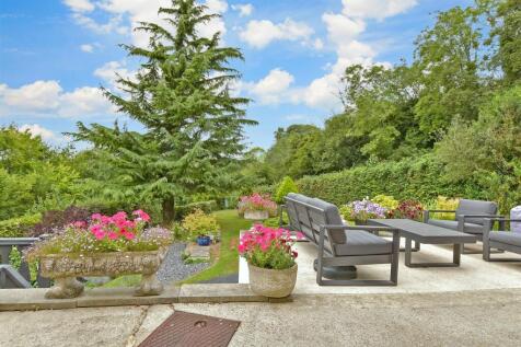 Patio / Decking