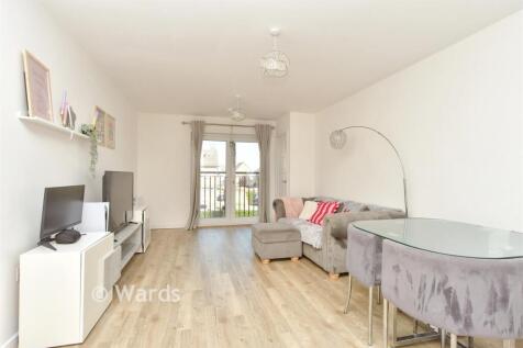 Kitchen/ Living Area