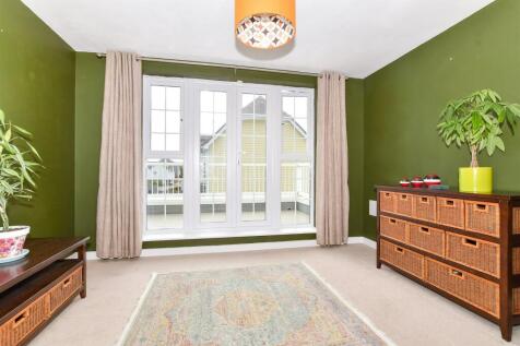 Lounge/Bedroom 4