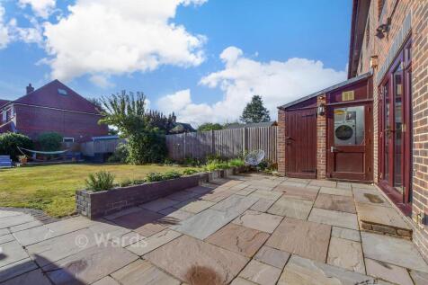Patio / Decking