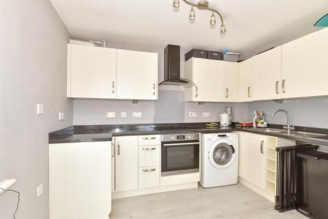 Kitchen/Living Area