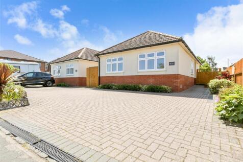 Driveway/Parking