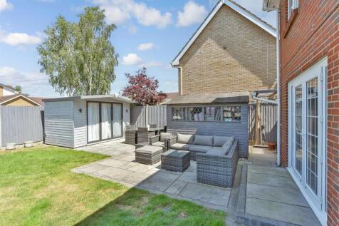 Patio / Decking