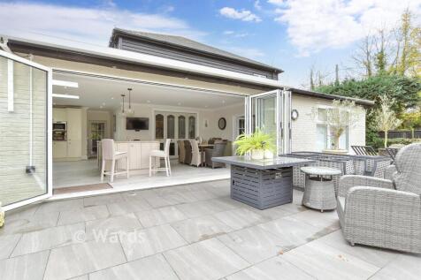 External Lifestyle Photograph