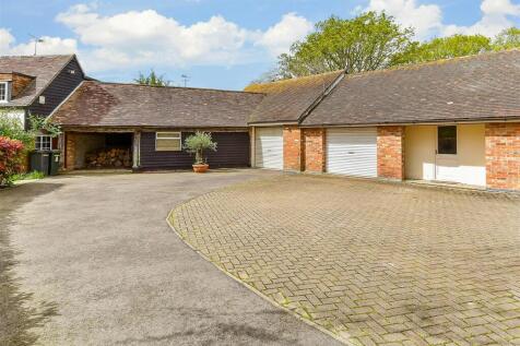Driveway/Parking