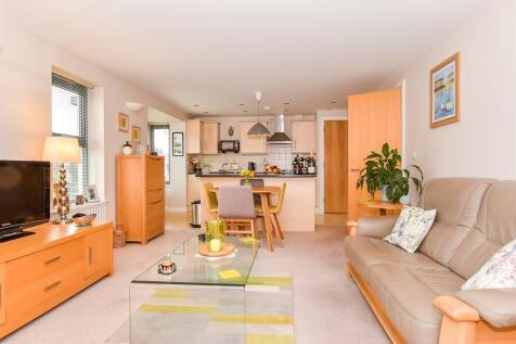 Kitchen/ Lounge/ Diner