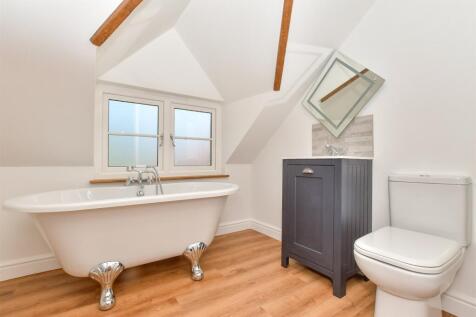 Bath/Shower Room