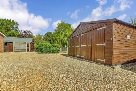 Driveway/Parking