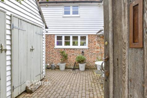 External Lifestyle Photograph