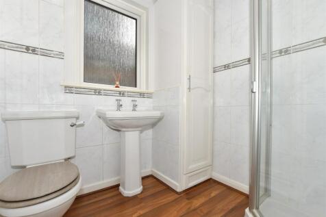 Flat 2 Shower Room