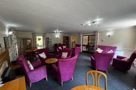 Communal Lounge