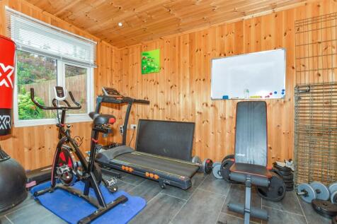 Workshop/Outbuildings