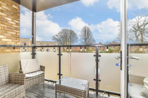 Balcony / Terrace