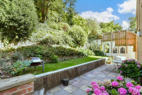 Patio / Decking