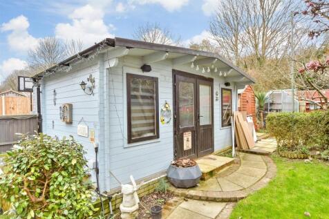 Workshop/Outbuildings